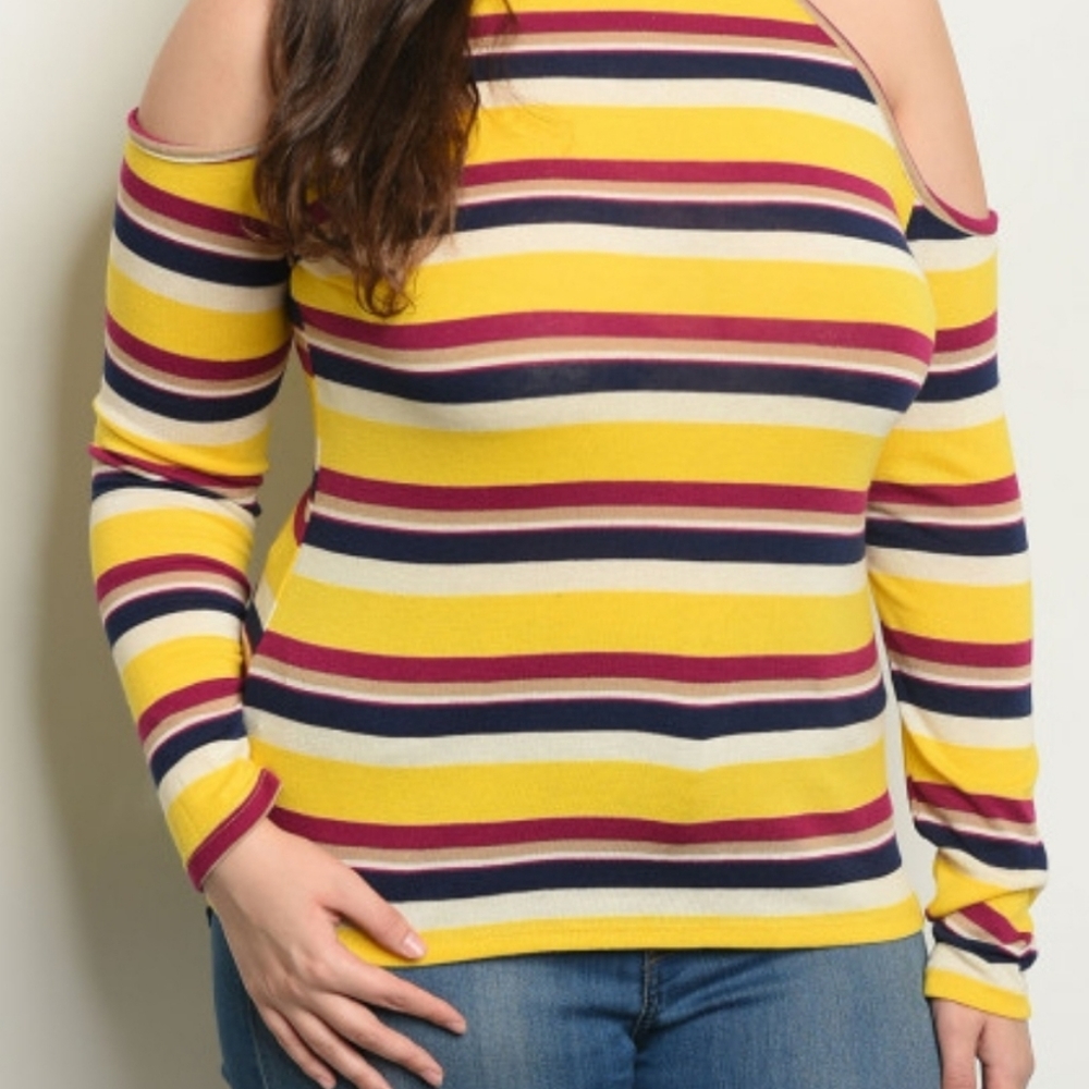 Shoulderless sweater